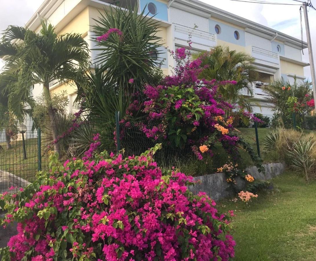 Les Hibiscus Appartement Sainte-Luce Buitenkant foto